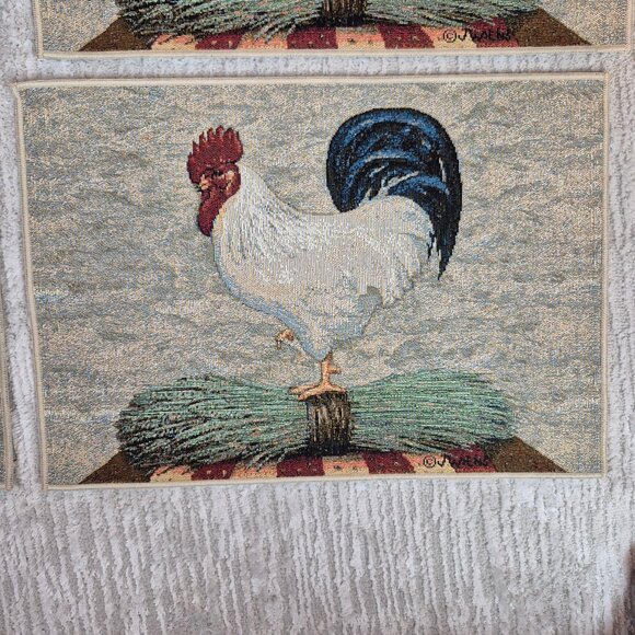 J Wiens Rooster Tapestry Tassel Table Runner & 4 Placemats - Picture 6 of 11